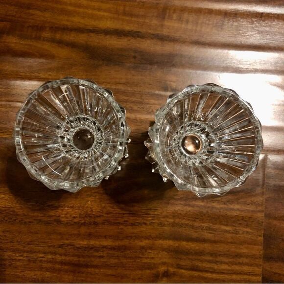 Pair of Glass Shabbat Candle Holders - Picture 9 of 10